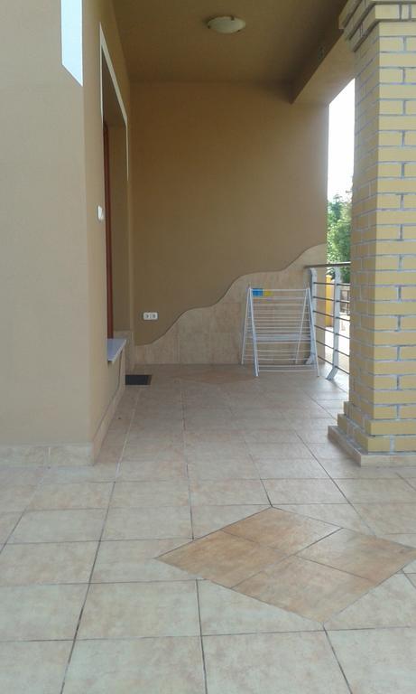 Kristaly Apartmanhaz Sárvár Екстериор снимка